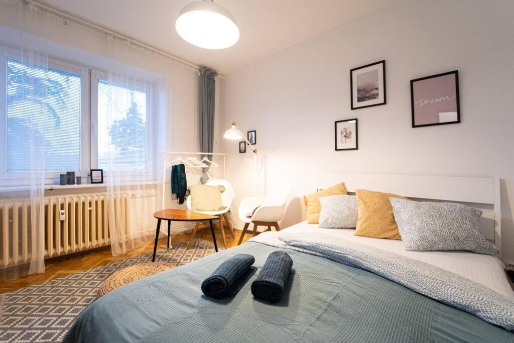 Mini Studio In Masaryk Quarter - Brnoアパートメント エクステリア 写真